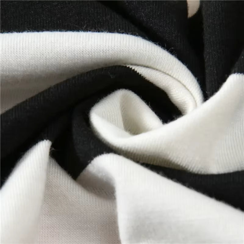 Momo Striped Street Tee – Dual Tone Korean Relaxed Fit