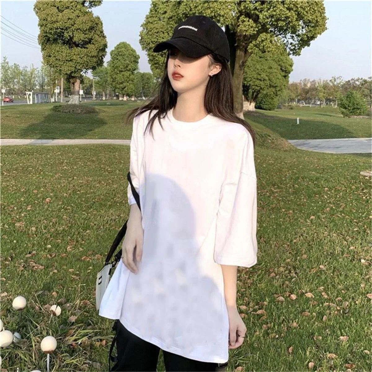 Korean Oversized Essential Tee – Relaxed Street Fit